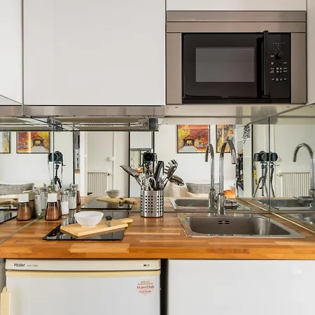 Cozy - Eiffel Tower - Sleeps 2p * Париж