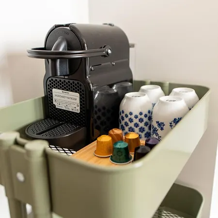 Cozy - Eiffel Tower - Sleeps 2p Апартаменты