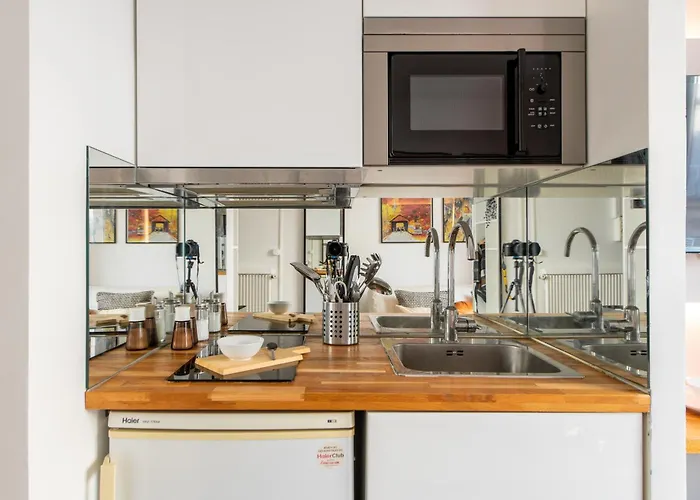 Cozy - Eiffel Tower - Sleeps 2p * Paris