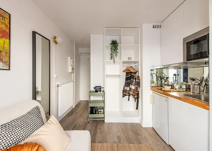 Cozy - Eiffel Tower - Sleeps 2p Lägenhet *